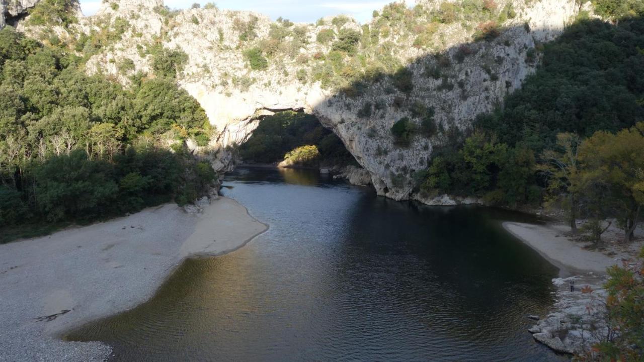 Gites Du Combeau Saint-Maurice-d'Ibie Exterior photo